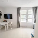 Perina Haven - Island Vis Beachfront