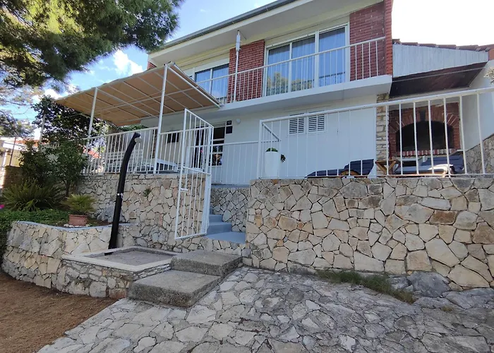 Perina Haven - Island Vis Beachfront * Rogacic