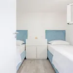 Perina Haven - Island Vis Beachfront Apartment Rogacic