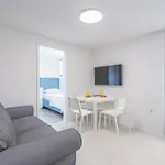 Apartment Perina Haven - Island Vis Beachfront Rogacic